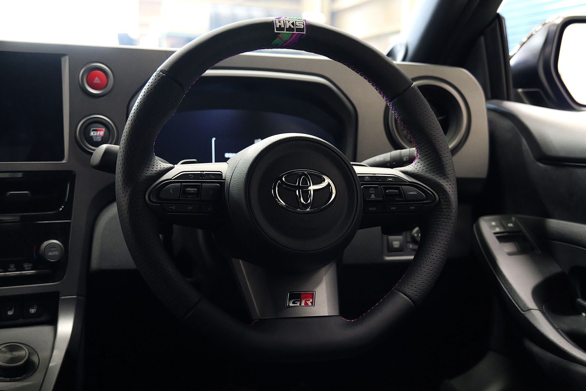 HKS – Replacement Steering Wheel – 2023+ Toyota GR Corolla (GZEA14H)