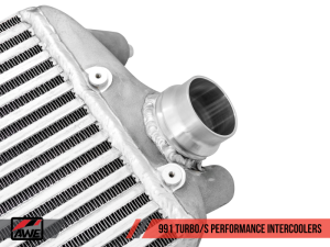 AWE Tuning - AWE Tuning Porsche 991 (991.2) Turbo/Turbo S Performance Intercooler Kit - Image 16